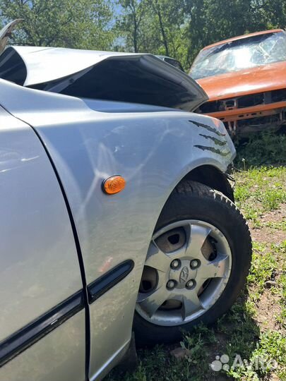 Крыло переднее правое hyundai accent