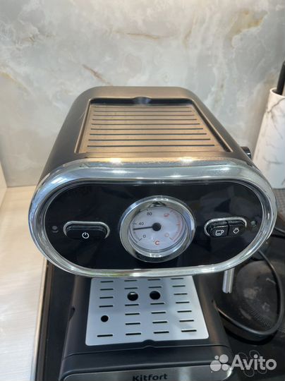 Кофеварка рожковая kitfort