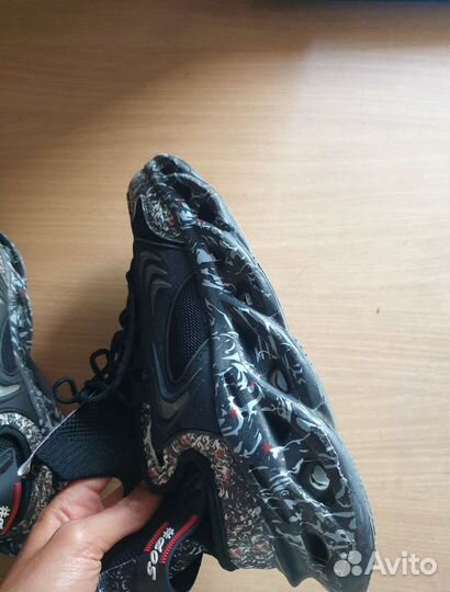 Кроссовки кастом