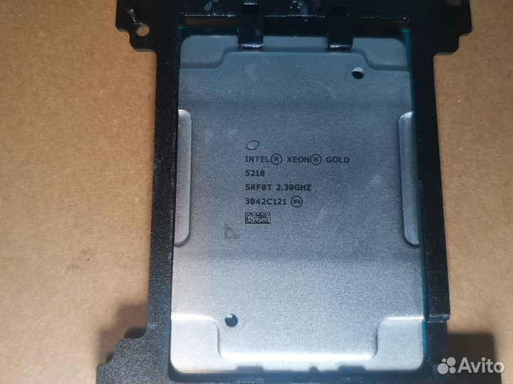 Серверные процессоры Intel Xeon, AMD epyc