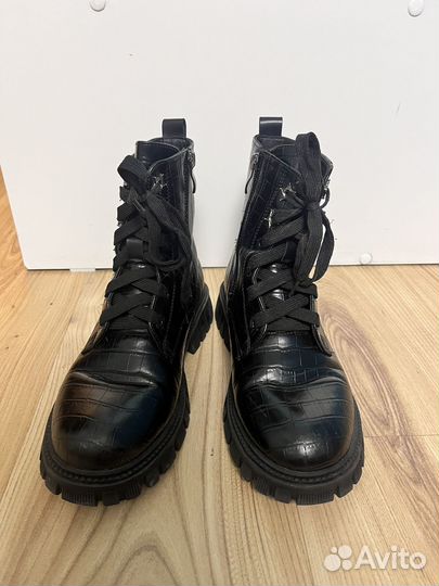 Ботинки для девочки