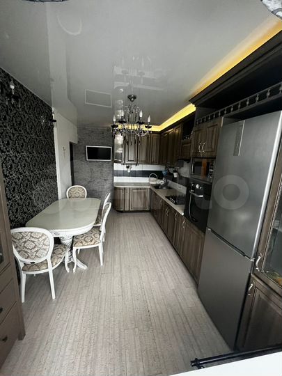 3-к. квартира, 74,9 м², 1/9 эт.