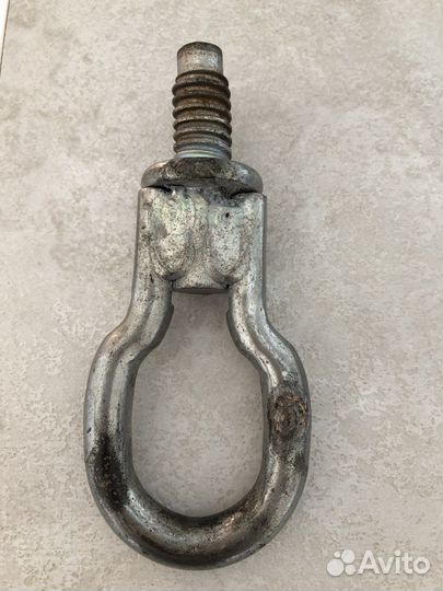 Трос буксировочный Форд Фокус 2