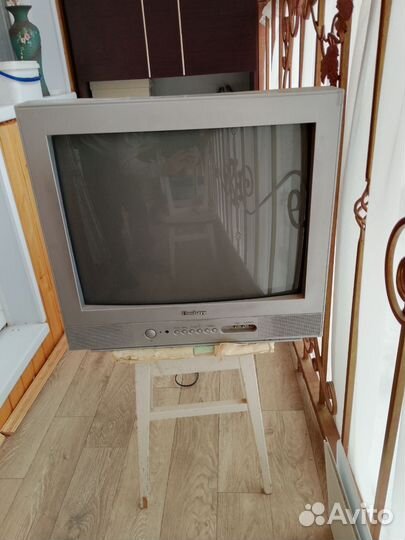 Телевизор Elenberg