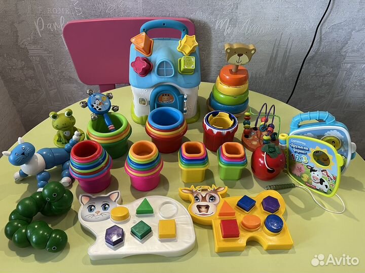 Развивающие игрушки пакетом