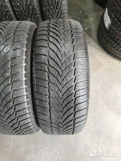 Goodyear UltraGrip Ice 2 235/55 R17 103T