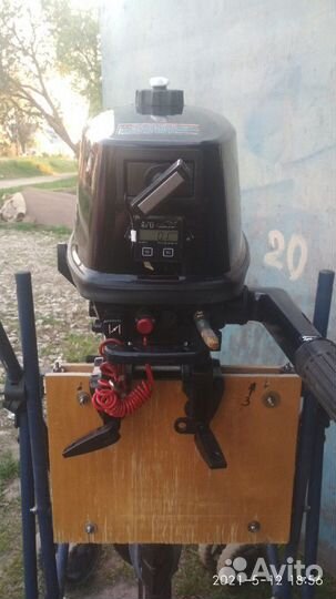 Yukona 310TS + nissan marine ns5bd1