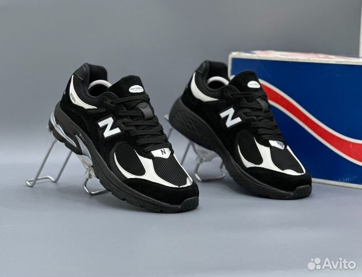 New Balance 2002R мужские кроссовки