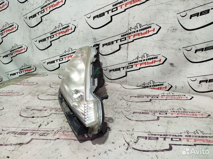 Фара honda FIT GE6 GE7 GE8 GE9 GP1 GP4 P9603 chrome галоген правая 2 модель 33100TF0J51 NA6932