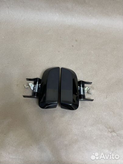 Ручки задних дверей Nissan Pathfinder R51