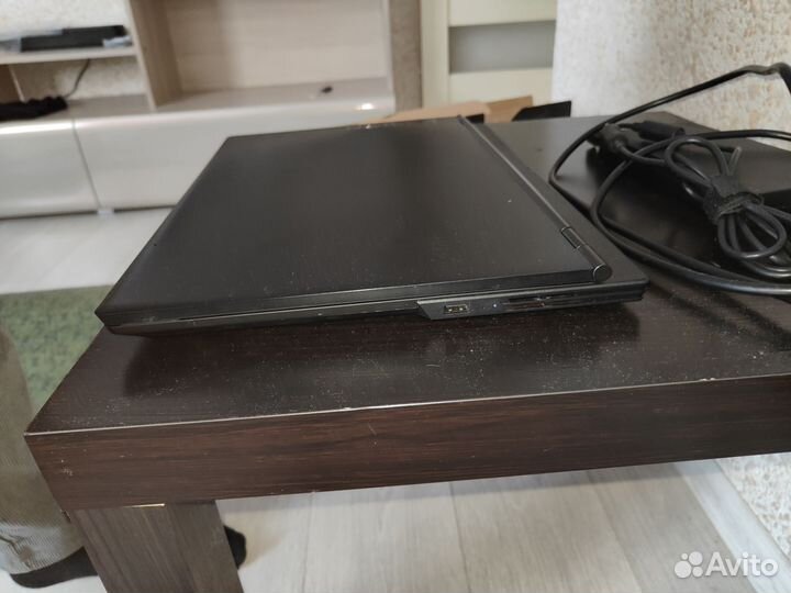 Lenovo legion y540 17irh i5-9300h, rtx 2060