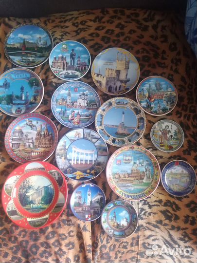 Тарелки сувенирные из городов, 15 шт