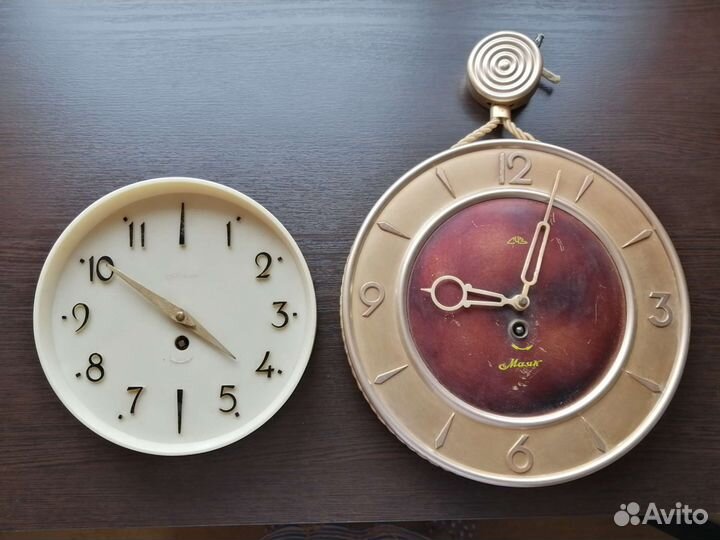 Часы Янтарь,Маяк