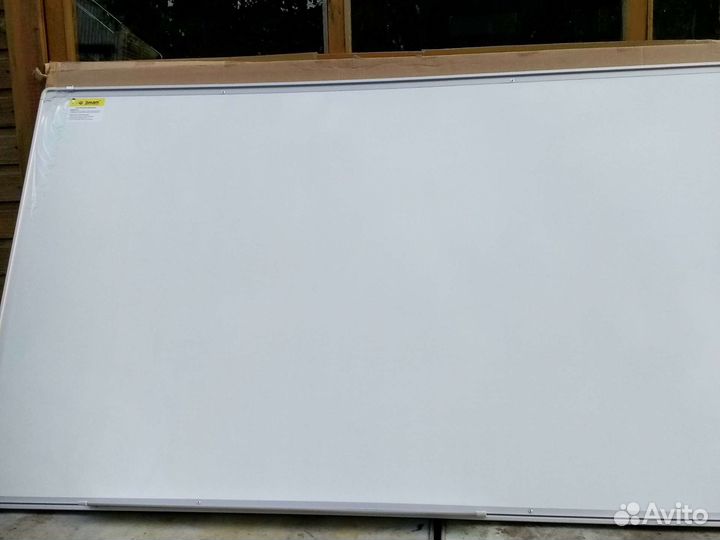 Магнитно маркерная доска новая