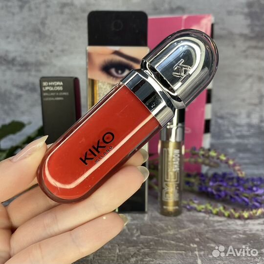 Блеск для губ Kiko Milano