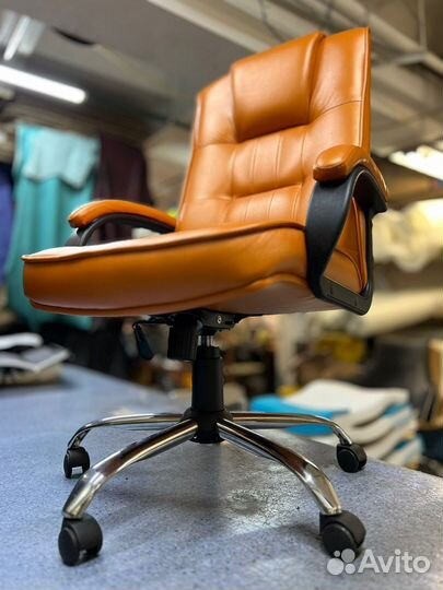 Компьютерное кресло