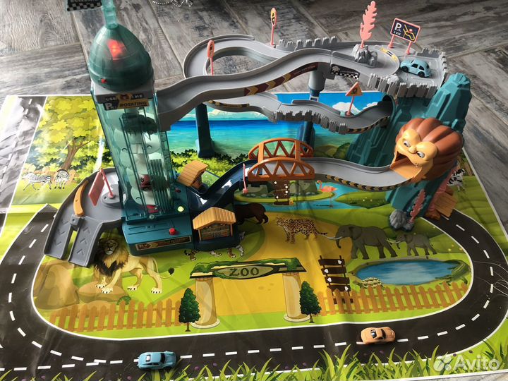 Игровой центр трасса автотрек