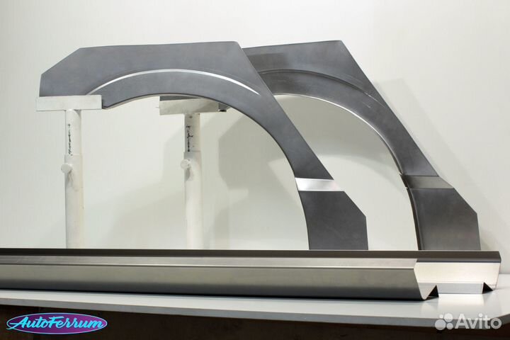 Honda Civic 4d кузовные пороги задние арки