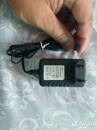 Блоки питания/адаптеры