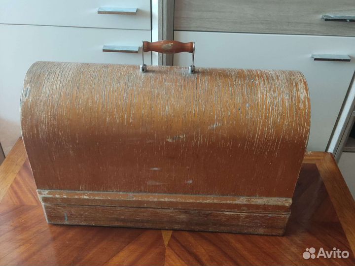 Швейная машинка