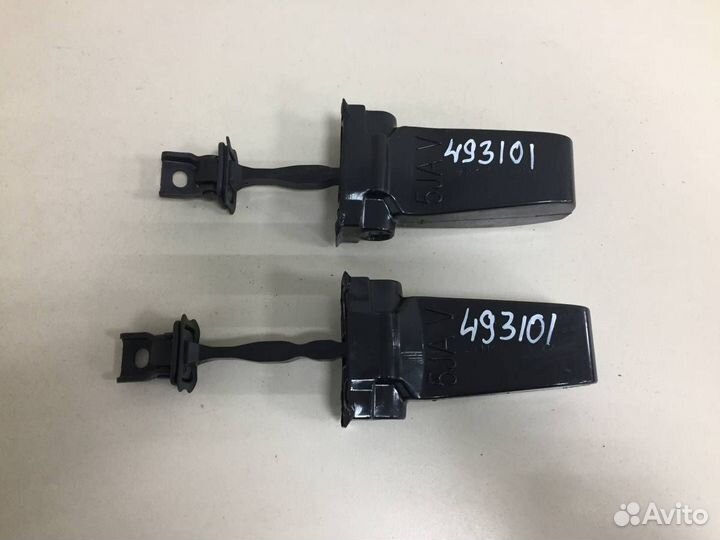 Ограничитель двери Volkswagen Polo Mk6 2020