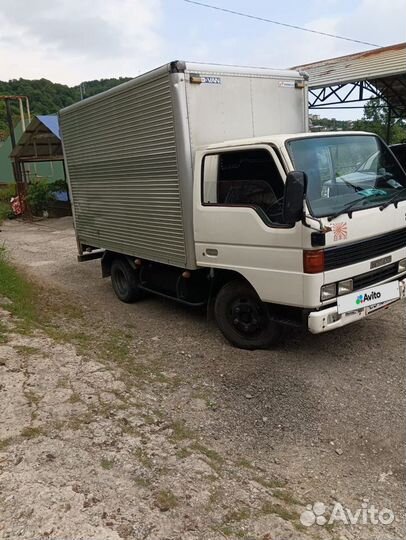 Mazda Тitаn цельнометаллический, 1990