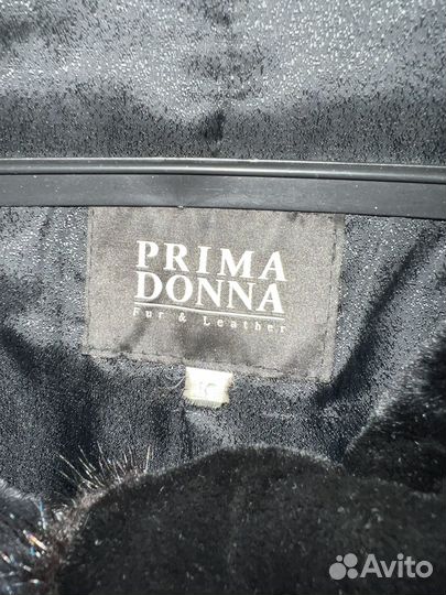 Шуба женская натуральная мутоновая 44-46