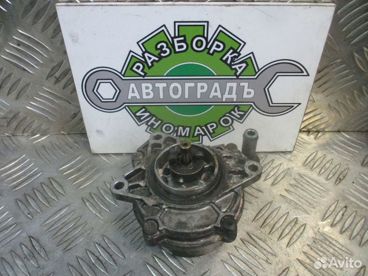 Насос вакуумный Audi A6 C5 2.5 AKN 150 л.с 2000г