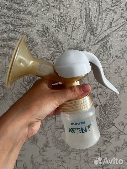 Молокоотсос avent ручной