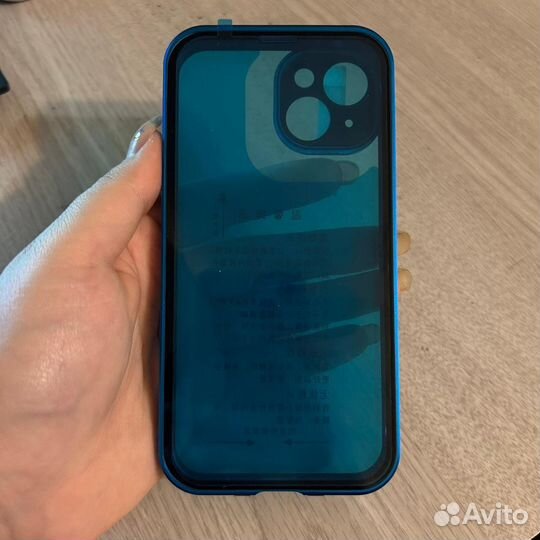 Чехол на iPhone 14