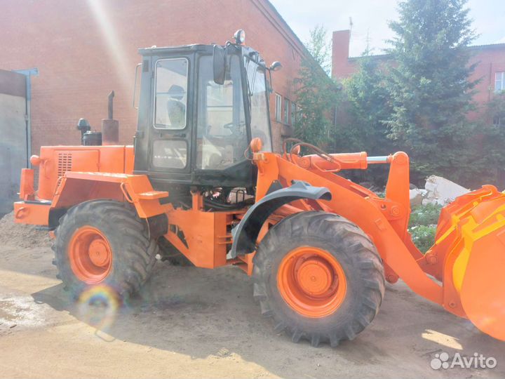 Фронтальный погрузчик Амкодор 333В-01, 2003