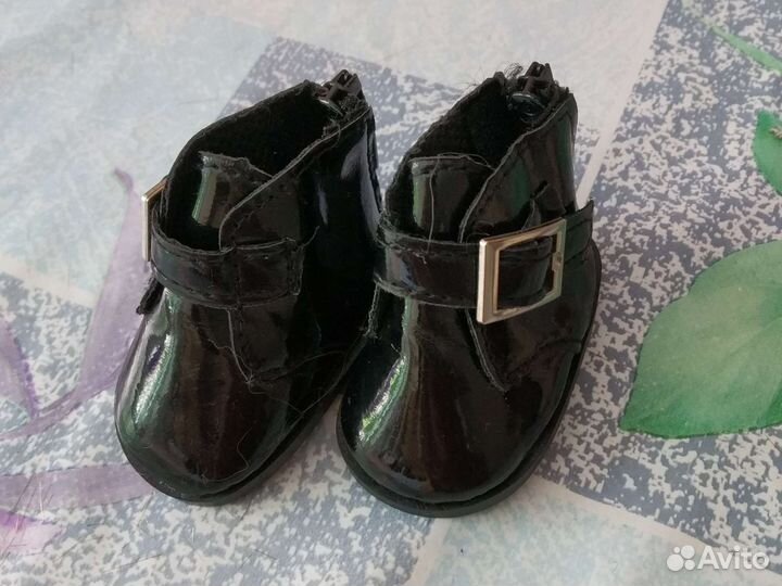Обувь для кукол