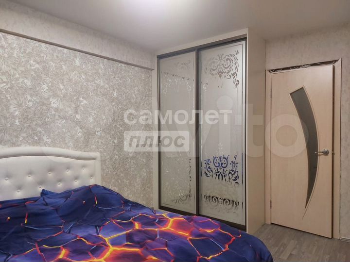 4-к. квартира, 76,4 м², 1/5 эт.