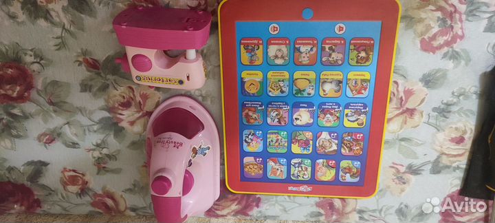 Детский планшет + игрушки цена за всё