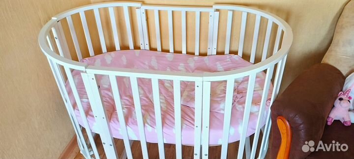 Детская кроватка