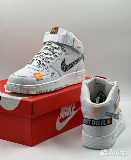 Кроссовки Nike Air Force 1 High (46 размер)