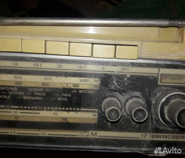 Антикварное Радиоприемник riga рига 103-2