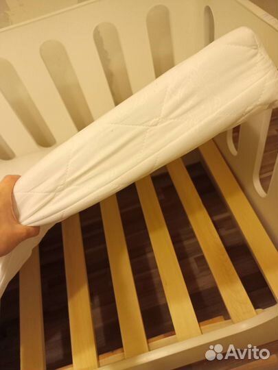 Детская кровать домик бу с матрасом