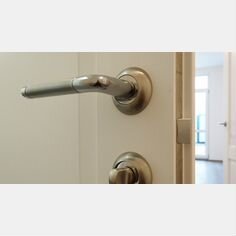 4-к. квартира, 98 м², 8/24 эт.