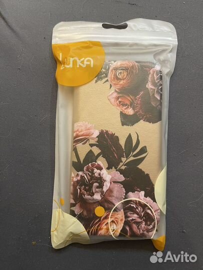 Чехол на iPhone xr новый