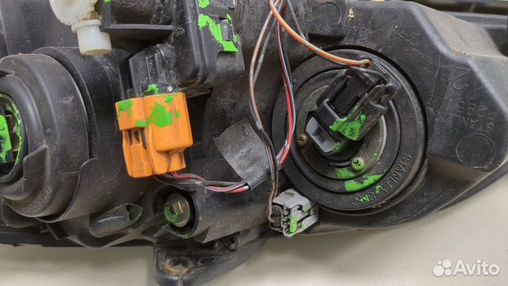 Фара (передняя) Mazda 3 (BK), 2005