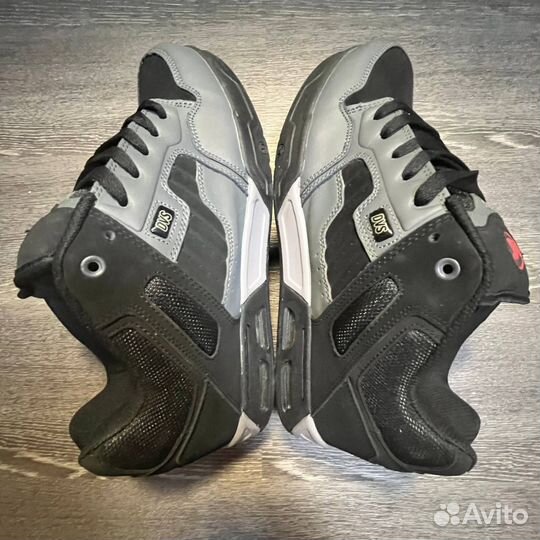 Dvs osiris circa globe adio dc shoes fallen etnies