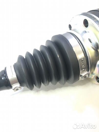 Вал привода передний правый Volkswagen Tiguan 2