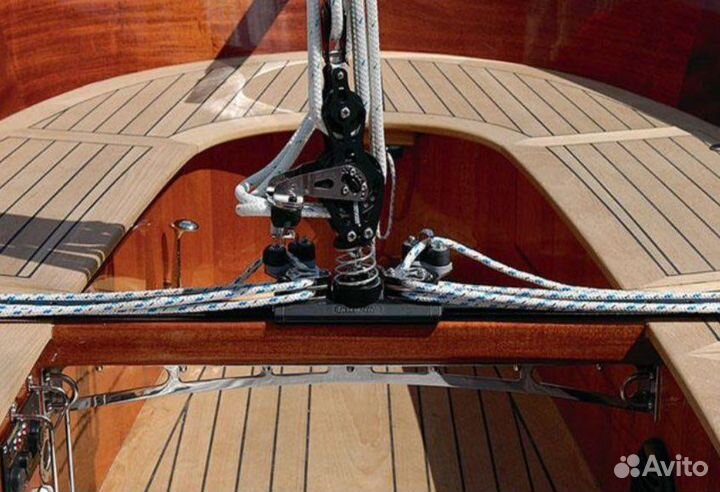 Swallow (Ласточка)