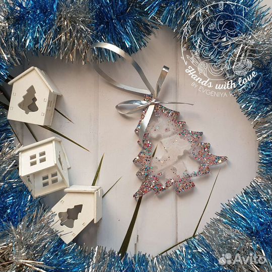 Елочные игрушки