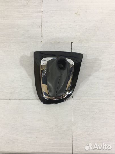 Накладка селектора renault kaptur 1.6 CVT