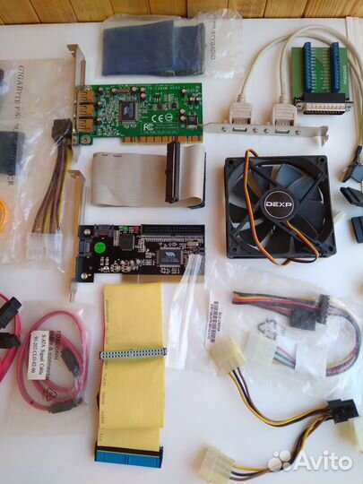 Комплектующие для компьютера и кабеля