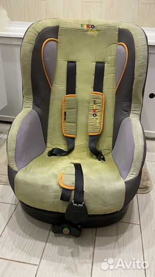 Автокресло с изофикс
