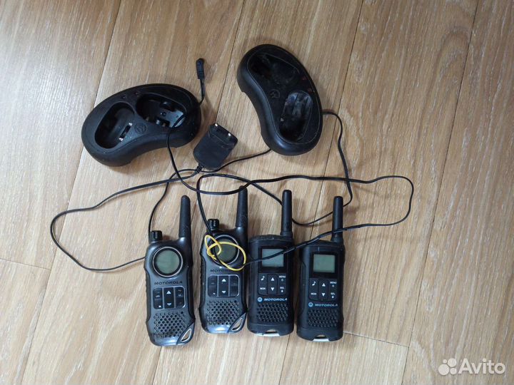 Зарядное для рации turbo sky t-3, Motorola