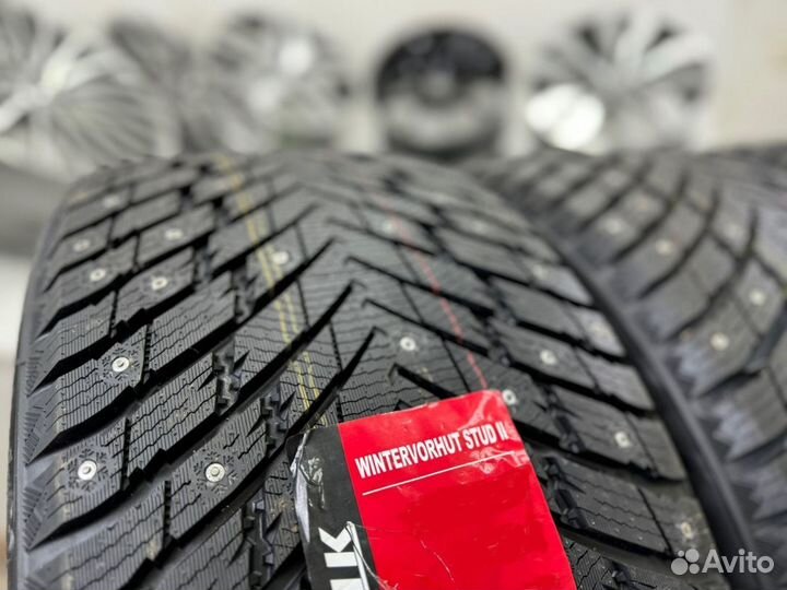 iLink Wintervorhut Stud II 235/45 R18 98T